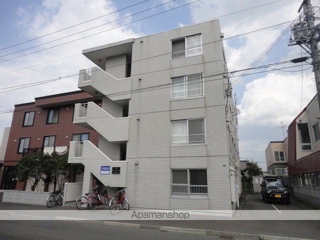 ビッグバーンズマンションN23の外観写真