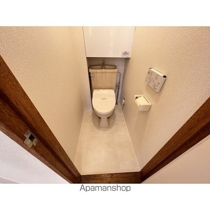 ザ・クレスト[3LDK/64.25m2]のトイレ