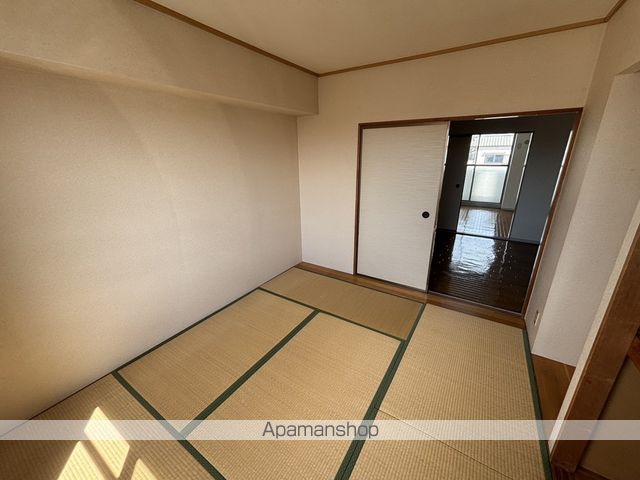 トリヴァンベール森の内装写真