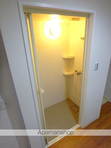 スカイコーポ新屋敷の内装写真