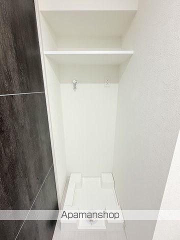 フォレスト コナ名駅の内装写真
