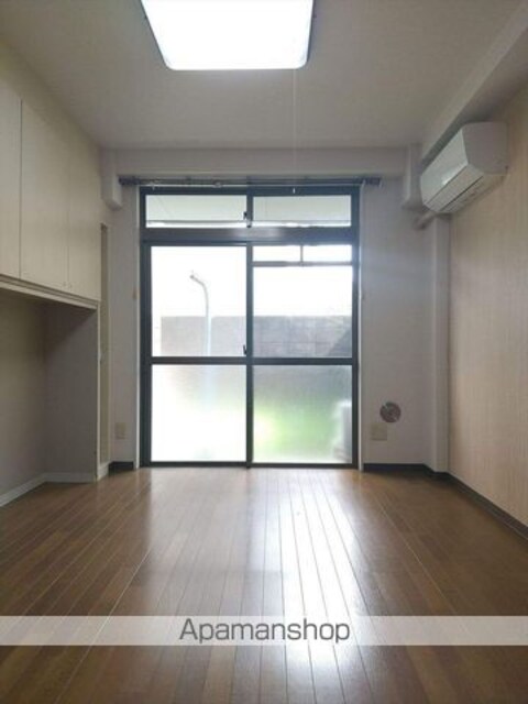 グランハイム新堀東[1R/18.35m2]のリビング・居間