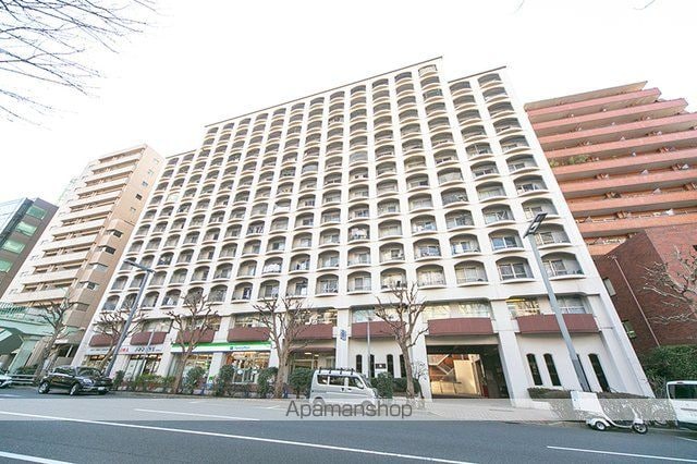東京都新宿区西新宿４丁目[1R/26.53m2]の外観2