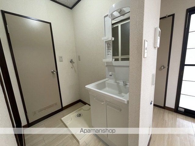 CASA AZの内装写真
