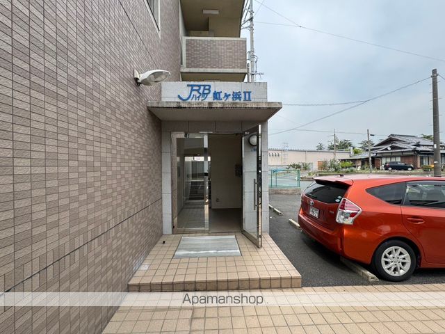 JRBハイツ虹ケ浜弐番館の玄関写真
