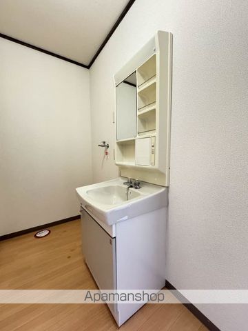 イーストパーク300の内装写真