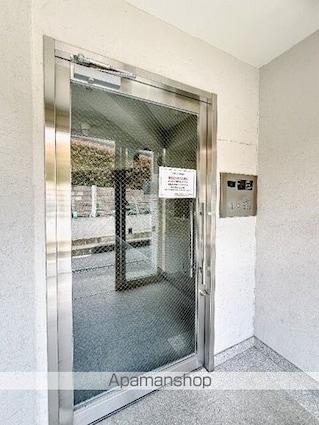 Ｆ．Ｓ．Ｃ．新宿マンション[1K/21.28m2]のエントランス