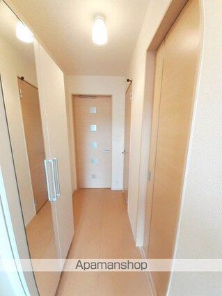 エルハーベン塩屋　Ａ[1R/34.15m2]の玄関