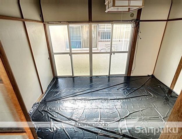 ひばりヶ丘尾崎一戸建の内装写真