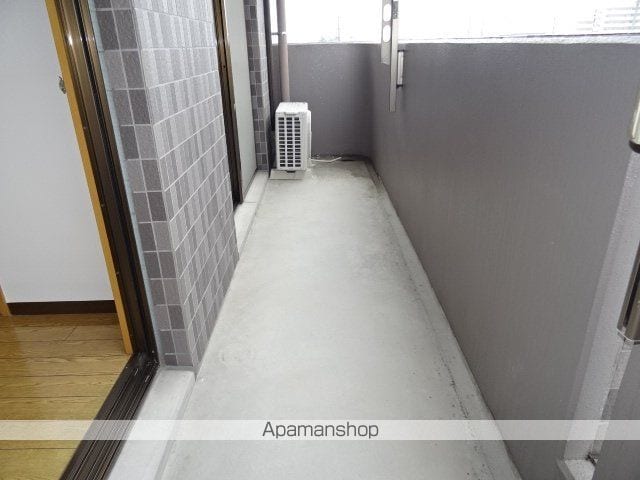 スカイマンションCの内装写真