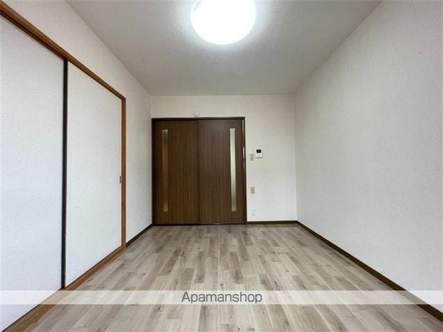 フォレストビューの内装写真
