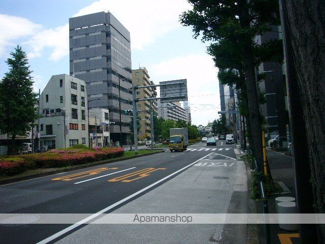 ＫＤＸレジデンス早稲田鶴巻[1K/19.66m2]の周辺2