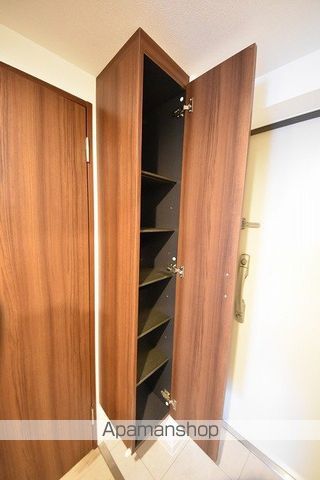 TURAN N20の内装写真