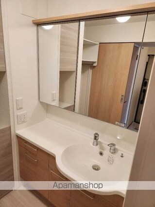 ウェイズＫ[1LDK/38.6m2]の洗面所