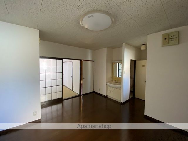 センチュリー清水の内装写真