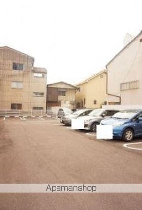 サンライト高松[1LDK/42.58m2]の駐車場