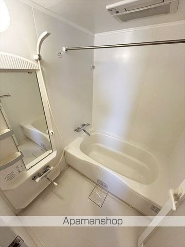 VALUE FRONTIERの内装写真