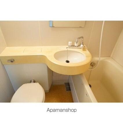 神奈川県横浜市南区井土ケ谷中町[1R/21m2]のバス