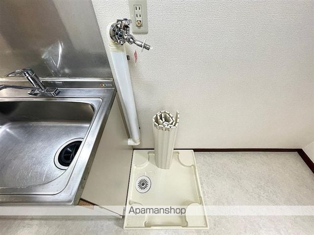 アーバン栗生の内装写真