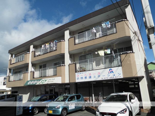 第1タツミマンションの外観写真