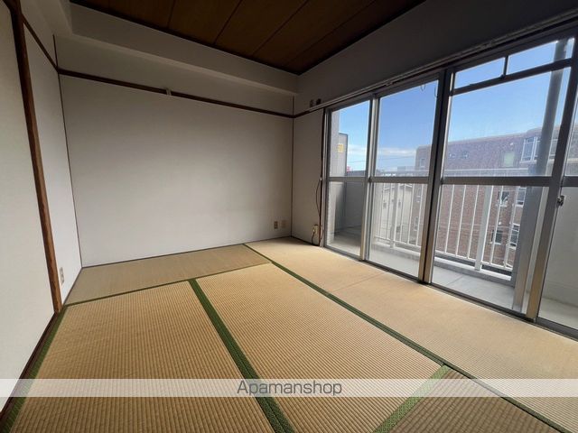 日栄コーポの内装写真