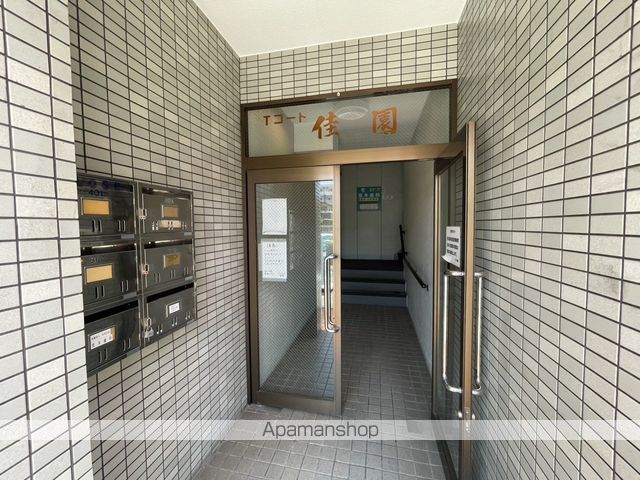Tコート佳園の玄関写真