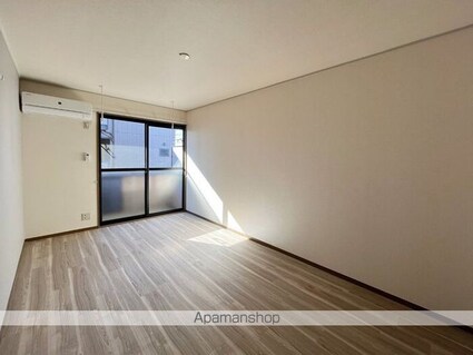 Ｊ・フローレ[1K/22.52m2]のリビング・居間