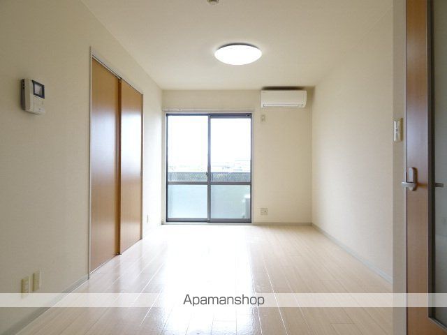 グリーンコマツの内装写真