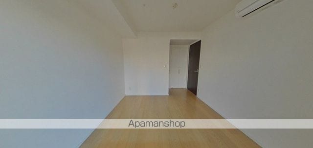 ピアースコード中目黒の内装写真