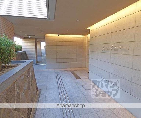 ボーパサージュ京都岡崎の玄関写真