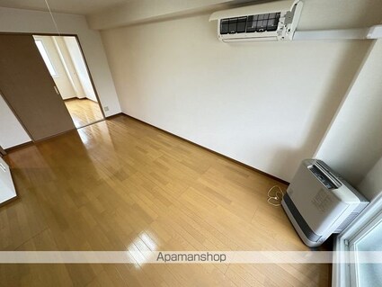 ピュアパレス豊川（ピュアパレストヨカワ）[1LDK/35.64m2]の共用部2