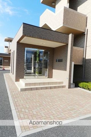アルバ・エトワールの玄関写真
