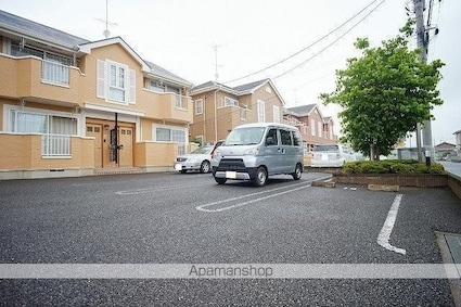 メゾン・ド・リープパルクＢ[2LDK/58.12m2]の駐車場