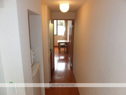 レオパレスサザンヴィレッジ[1K/23.61m2]の玄関