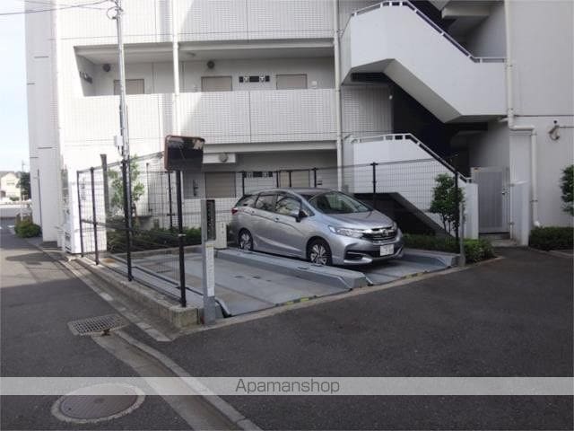 カスタリア用賀の内装写真