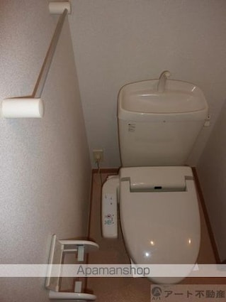 愛媛県松山市吉藤５丁目[2LDK/58.48m2]のトイレ