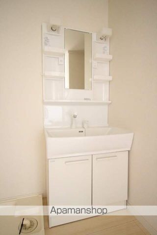 サクシード今の内装写真
