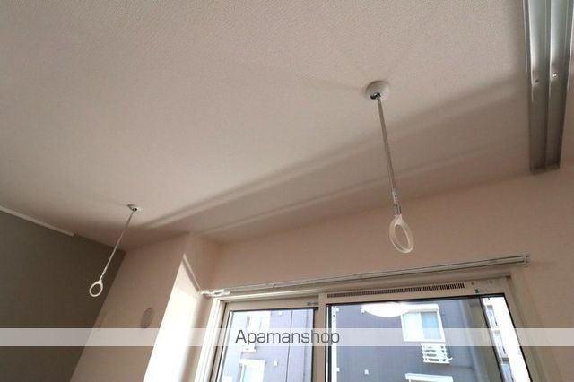 フラット スクエアの内装写真