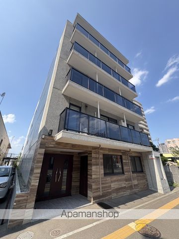 カレラ伏見の外観写真