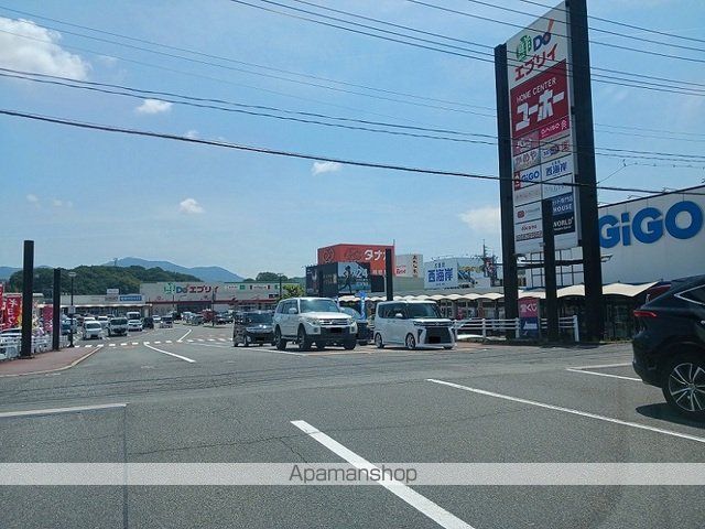 ロイヤル ティアラBの周辺写真