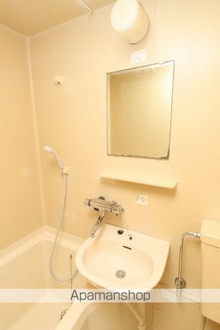 イーストアベニュー高校前の内装写真