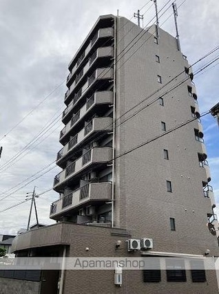 ウィング烏森[1DK/31.37m2]の外観