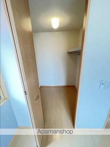 サンティーエ B棟の内装写真