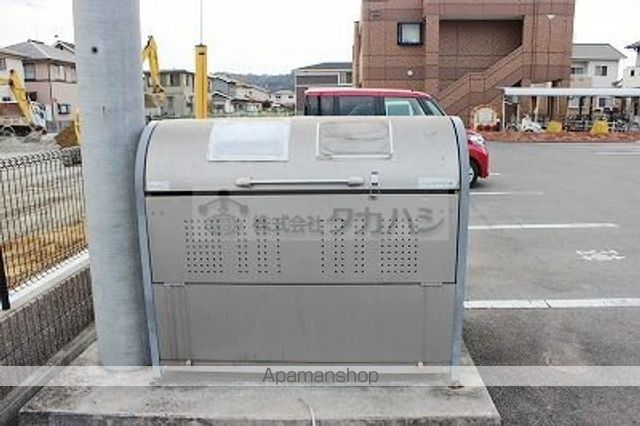 ボンヌ シャンスのその他写真