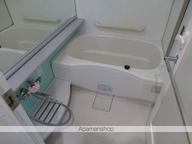 レジディア赤坂の内装写真