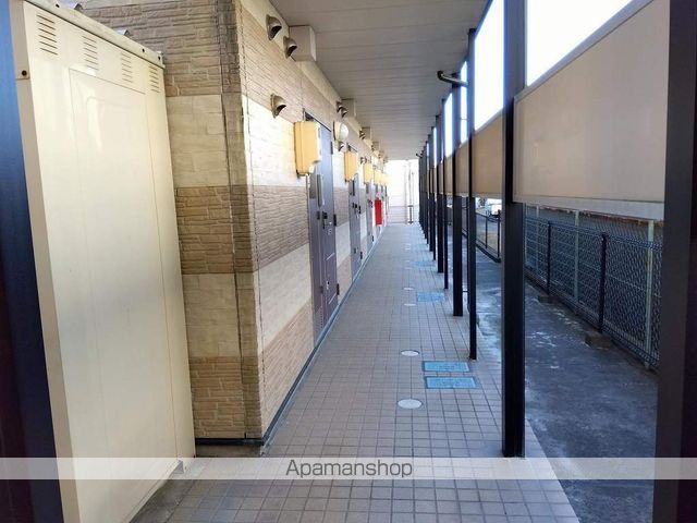 レオパレス藤の玄関写真
