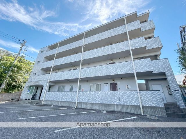 アーネストマンションの外観写真
