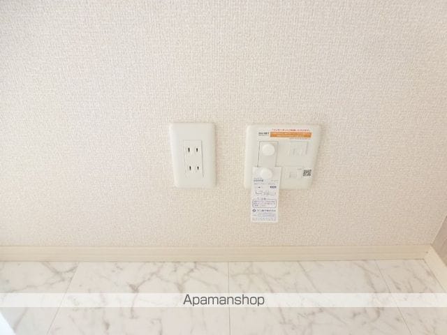 ロイヤルガーデン Dの内装写真