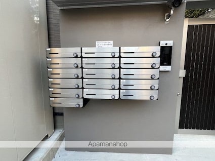 Ｒｅｌａｃｉｏｎ　Ｍ[1R/22.6m2]の共用部1