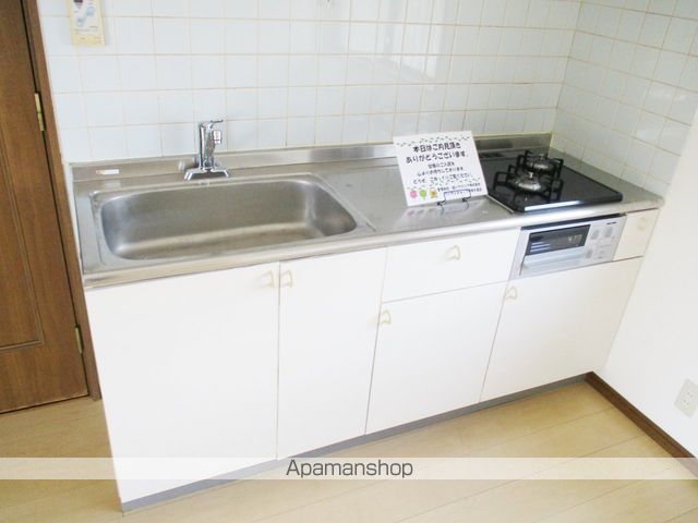 ルーミー赤坂台1号館の内装写真